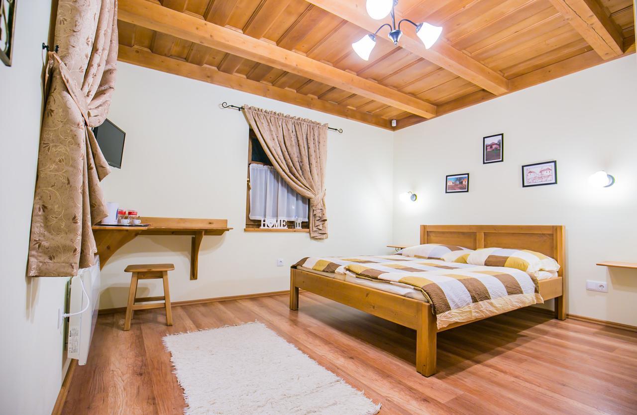 Toth Vendeghaz Es Apartmanhaz Ujfeherto 外观 照片