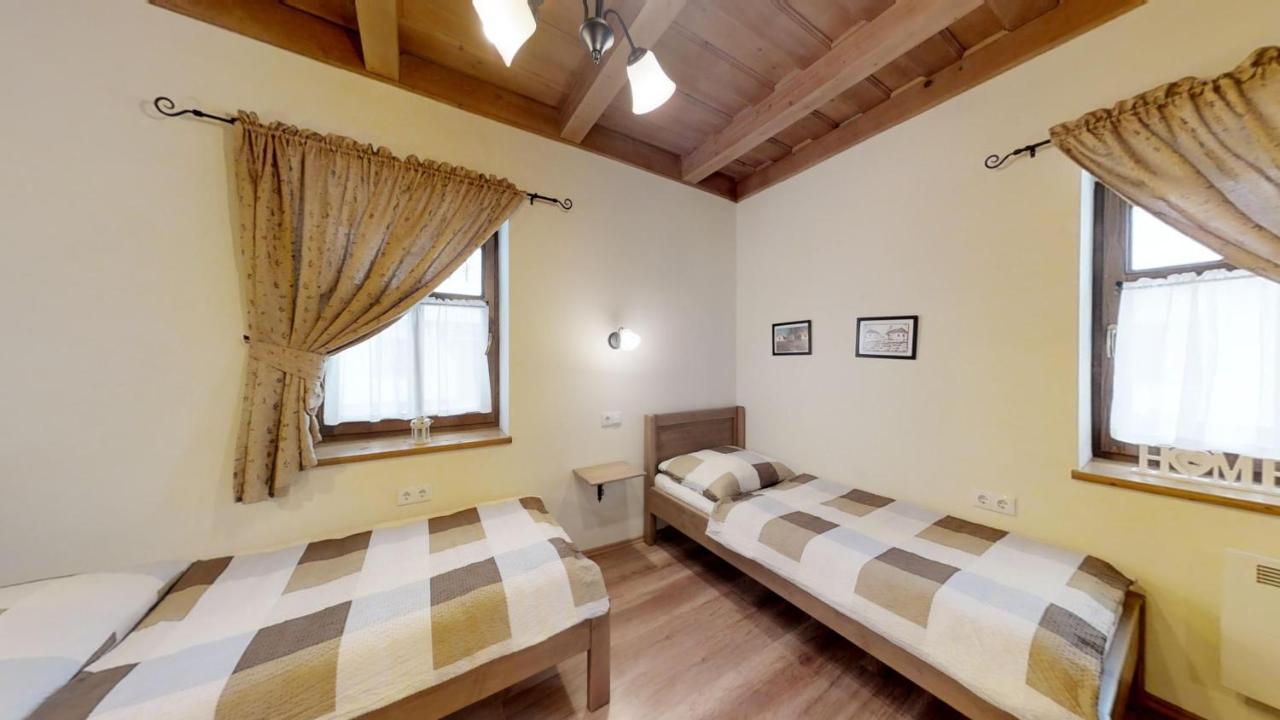Toth Vendeghaz Es Apartmanhaz Ujfeherto 外观 照片