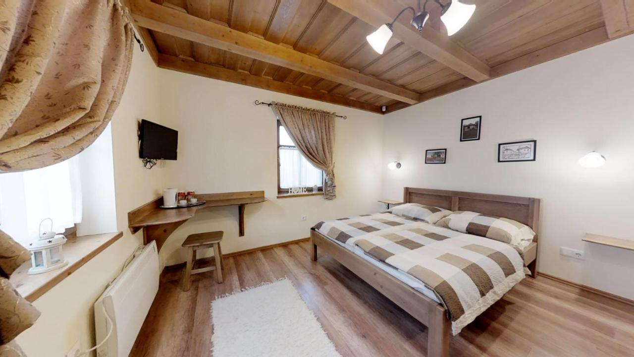 Toth Vendeghaz Es Apartmanhaz Ujfeherto 外观 照片